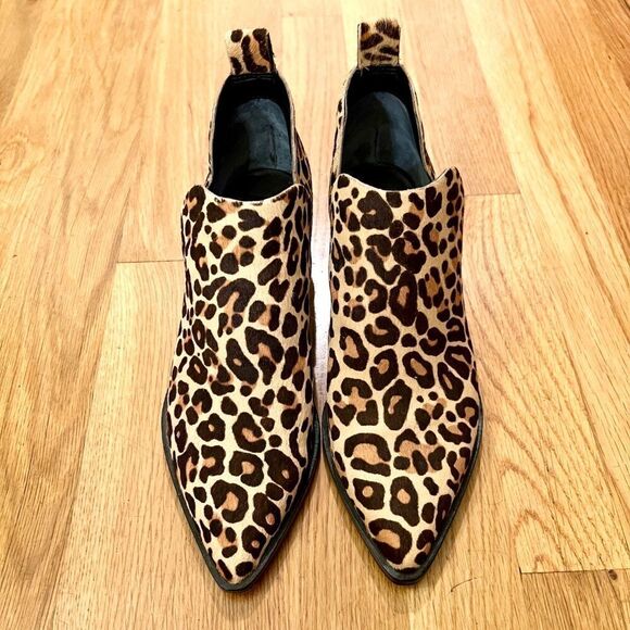EUC Women's Dolce Vita Sonni Western Calf Hair Leopard Cheetah Bootie Size 6 M - Picture 4 of 8